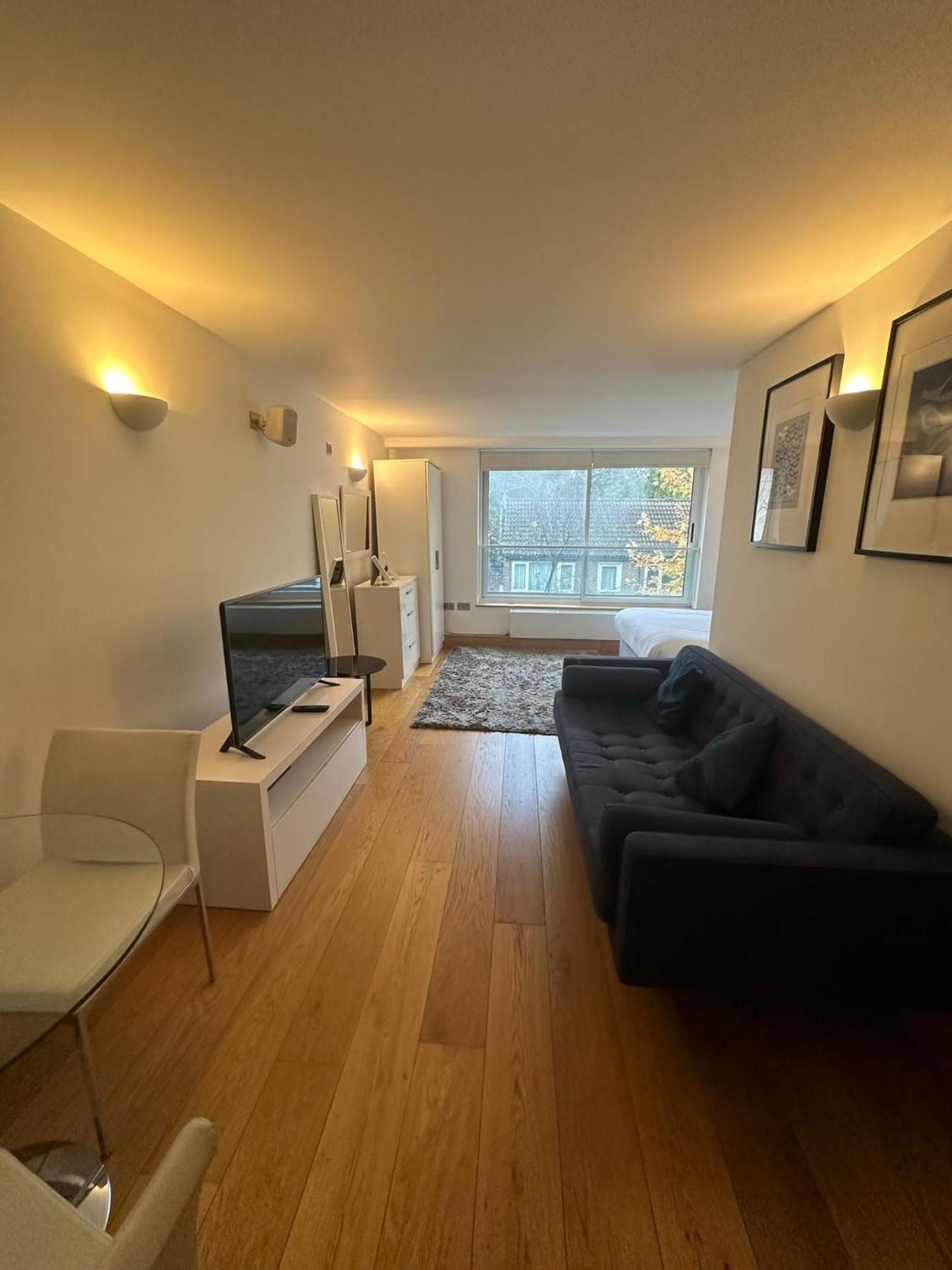 Апартаменты Westwood House *