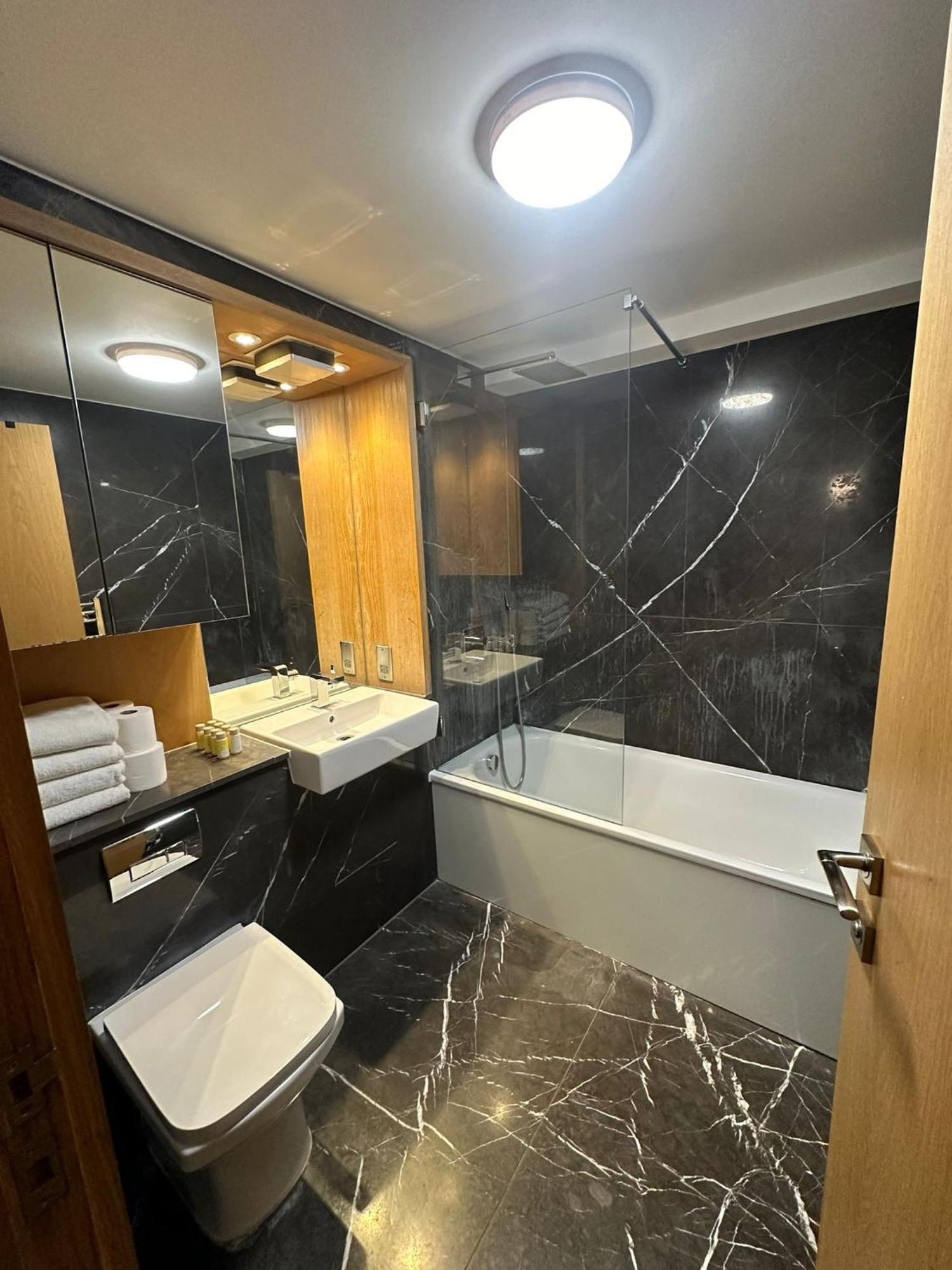 Westwood House Апартаменты Лондон